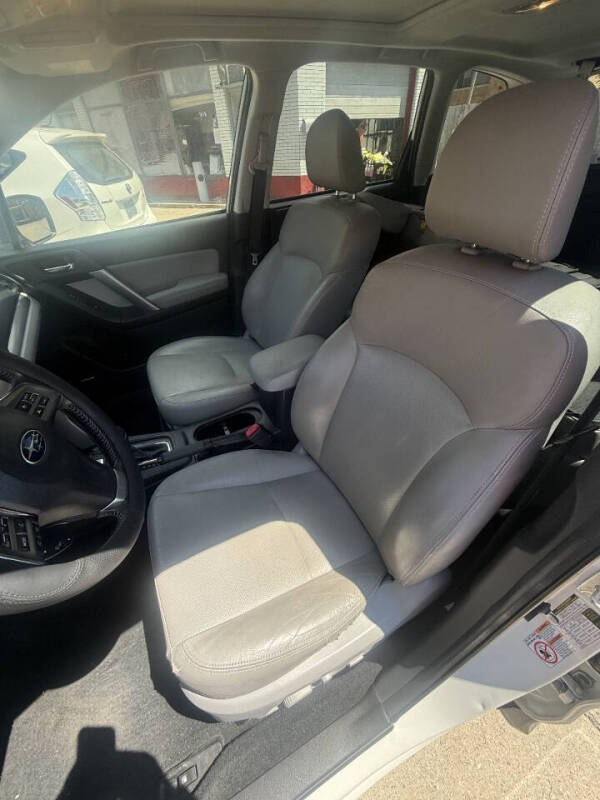 2015 Subaru Forester 2.5i Touring