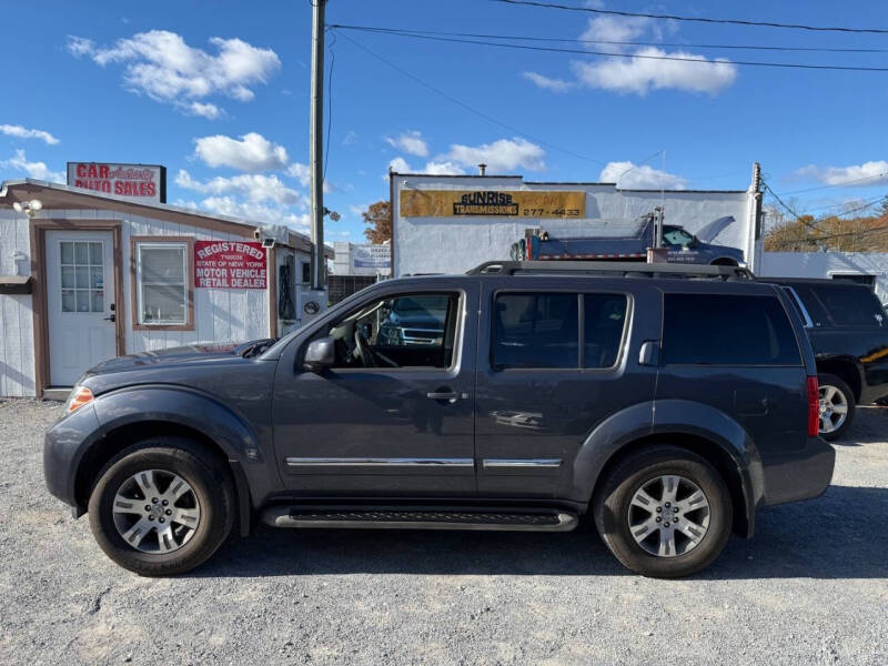 2011 Nissan Pathfinder Silver Edition