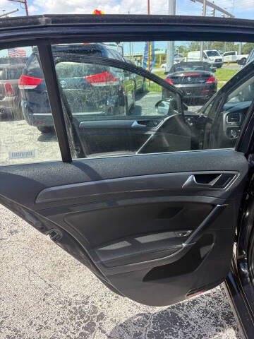 2021 Volkswagen Golf TSI