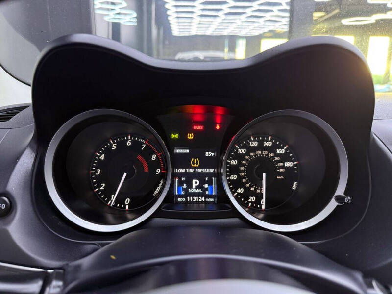 2011 Mitsubishi Lancer Evolution MR
