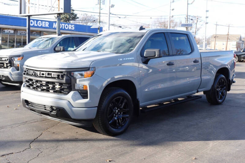 2024 Chevrolet Silverado 1500 Custom's photo