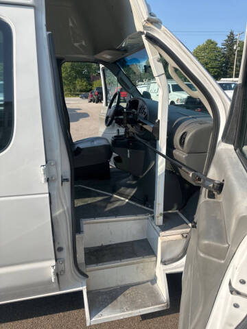 2007 Ford E-Series E-250