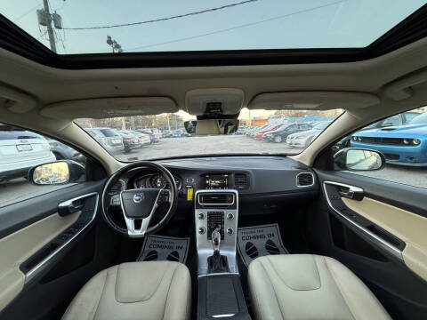 2017 Volvo S60 T5 Dynamic