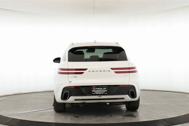 2022 Genesis GV70 2.5T Standard