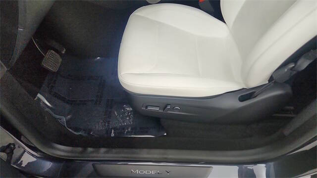 2026 Tesla Model Y Long Range