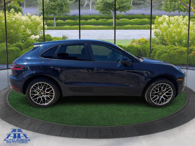 2017 Porsche Macan