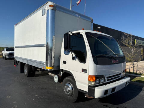 2005 GMC W4500 for sale at Browning's Reliable Cars & Trucks in Wichita Falls TX