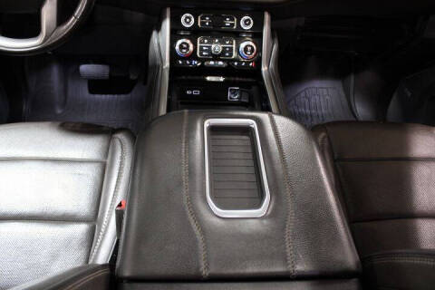 2022 GMC Yukon XL Denali