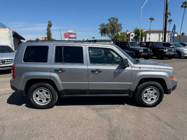 Used 2015 Jeep Patriot Sport with VIN 1C4NJPBA3FD158299 for sale in Mesa, AZ