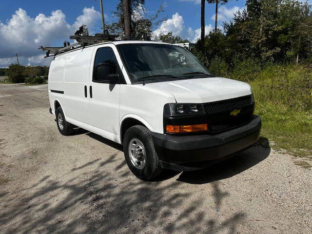 2020 Chevrolet Express Cargo Work Van photo 4