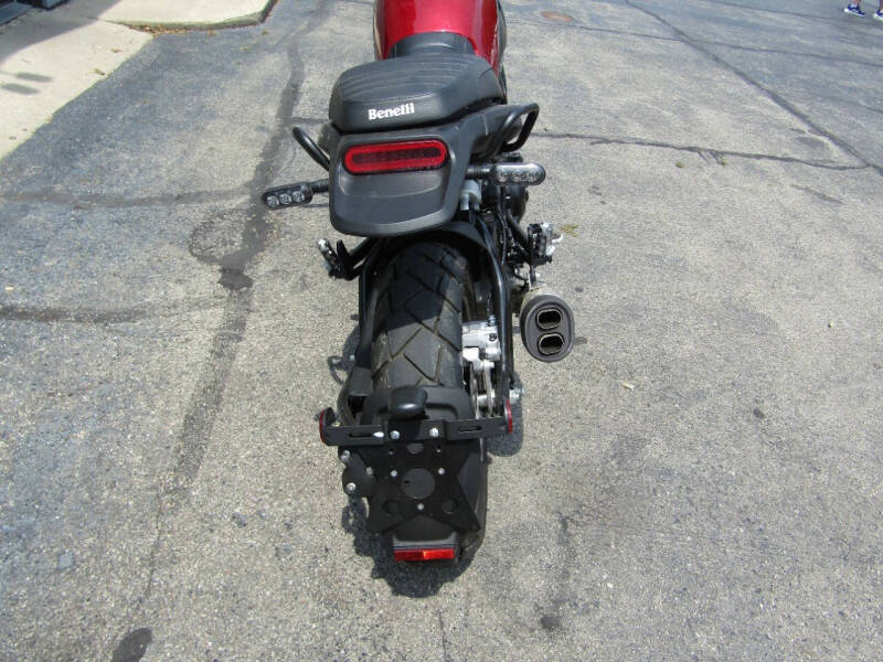 2022 Benelli Leoncino 500cc-4T