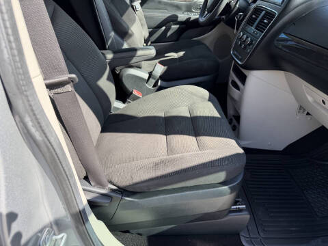 2020 Dodge Grand Caravan SE