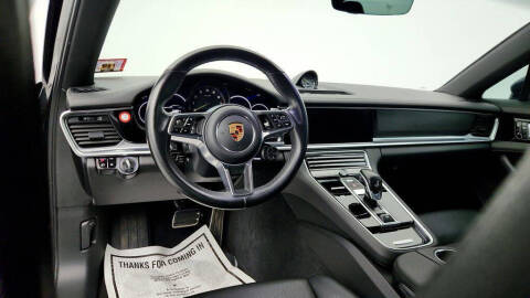 2019 Porsche Panamera 4 E-Hybrid