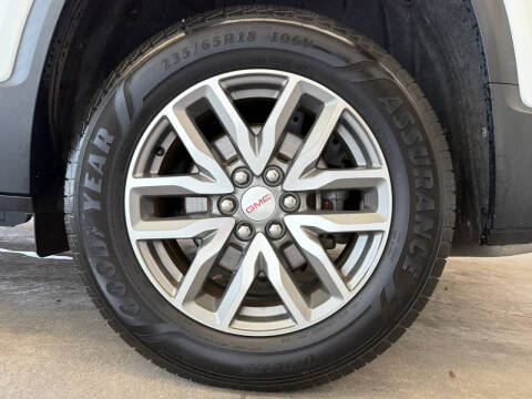 2017 GMC Acadia SLE-2