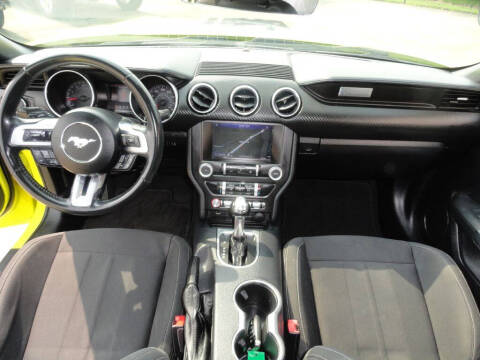 2021 Ford Mustang