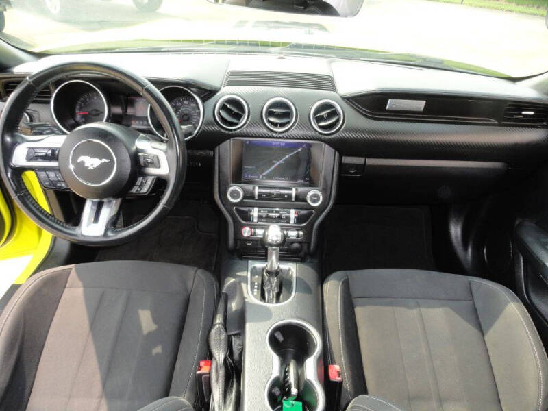 2021 Ford Mustang