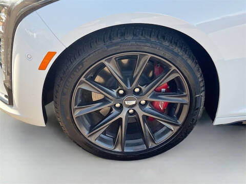 2025 Cadillac CT5 Sport