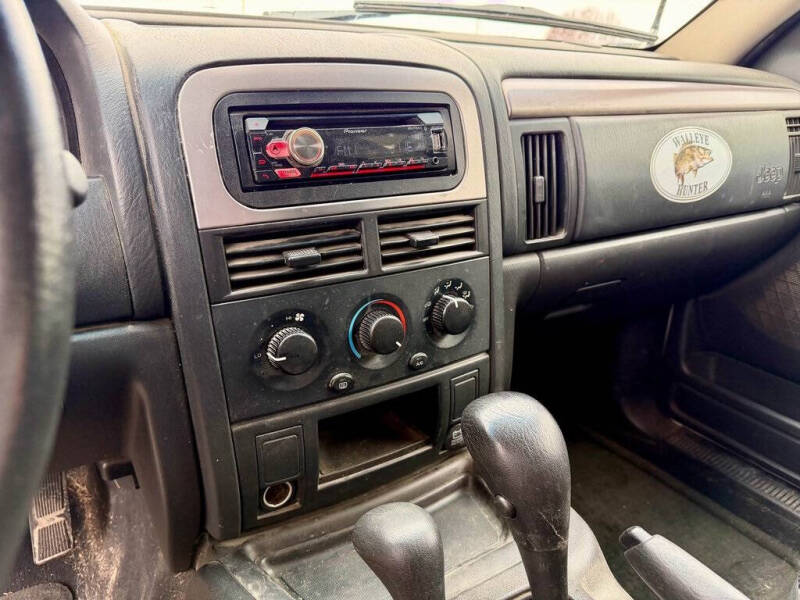 2004 Jeep Grand Cherokee Laredo