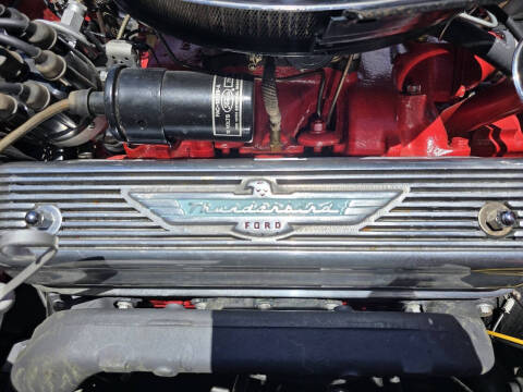 1957 Ford Thunderbird