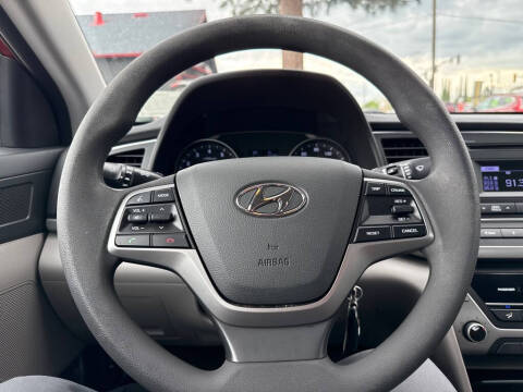 2018 Hyundai Elantra
