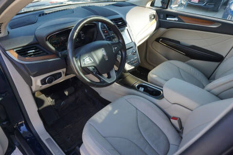 2017 Lincoln MKC Select