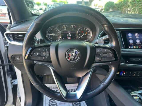 2022 Buick Enclave Essence