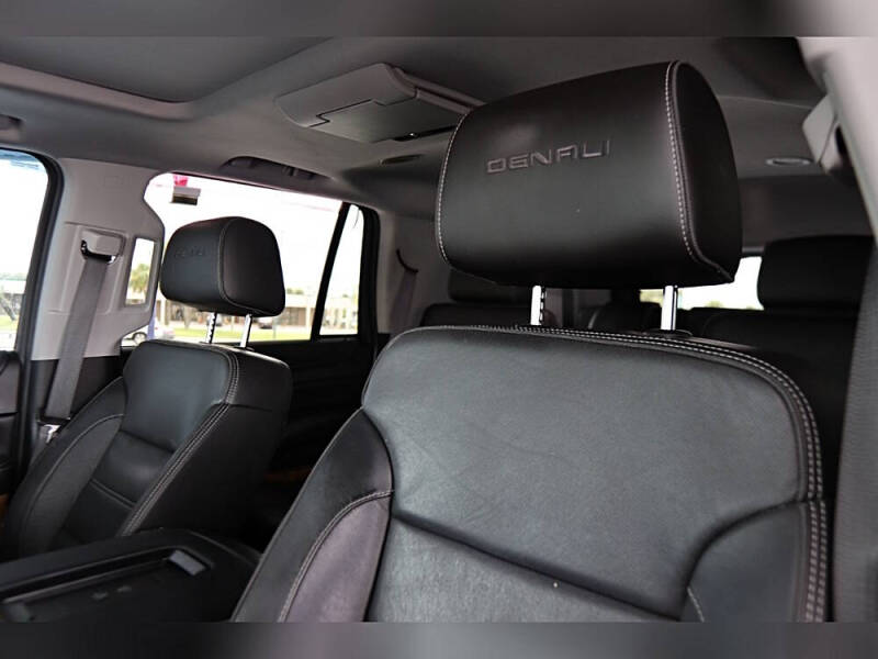 2017 GMC Yukon Denali