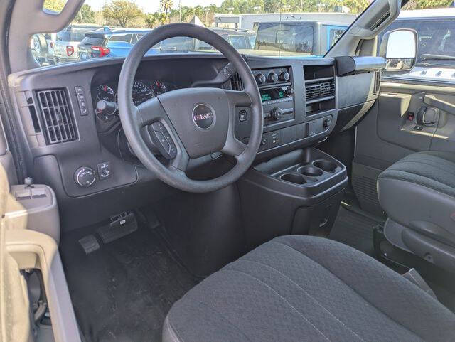 2024 GMC Savana 2500