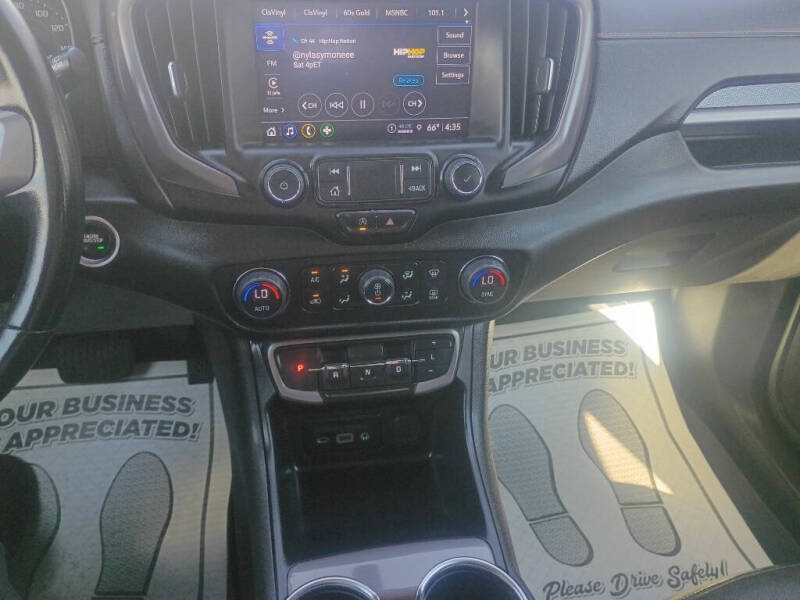 2023 GMC Terrain AT4