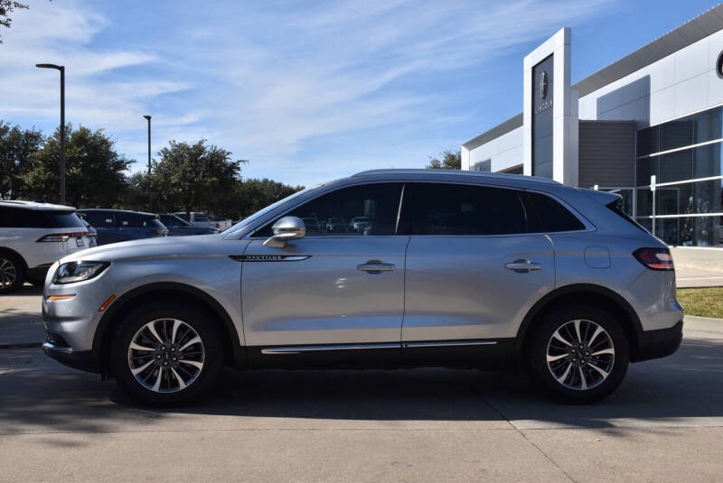 2022 Lincoln Nautilus Standard