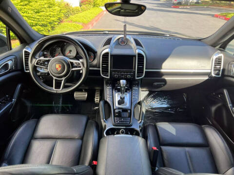 2015 Porsche Cayenne S