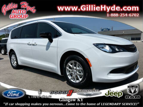 2025 Chrysler Voyager LX