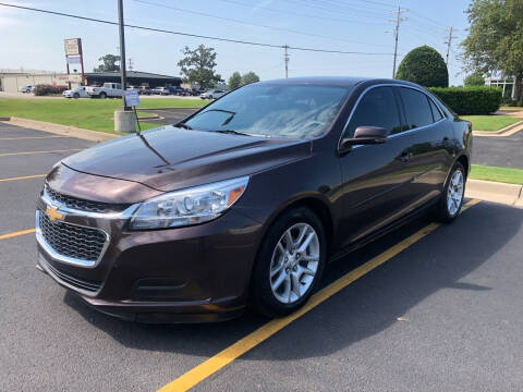 2015 Chevrolet Malibu for sale at Champion Motorcars in Springdale AR