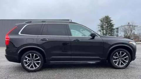 2016 Volvo XC90 Momentum photo 7