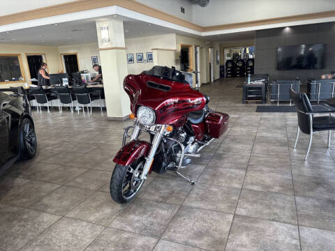 2017 Harley-Davidson Flhxs Stre