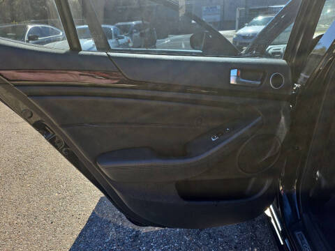 2015 Kia Cadenza Premium