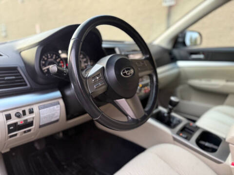 2011 Subaru Outback 2.5i Premium