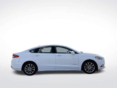2017 Ford Fusion Hybrid SE