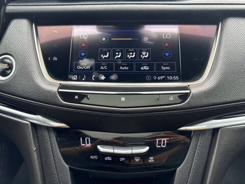 2020 Cadillac XT5 Premium Luxury