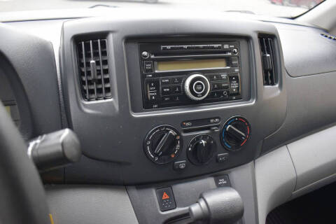 2017 Nissan NV200 SV