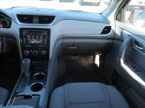 2017 Chevrolet Traverse LT