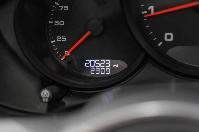 2020 Porsche 718 Boxster