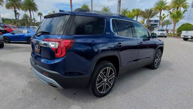 2023 GMC Acadia SLT