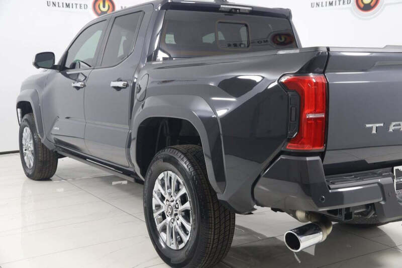 2024 Toyota Tacoma Limited HV