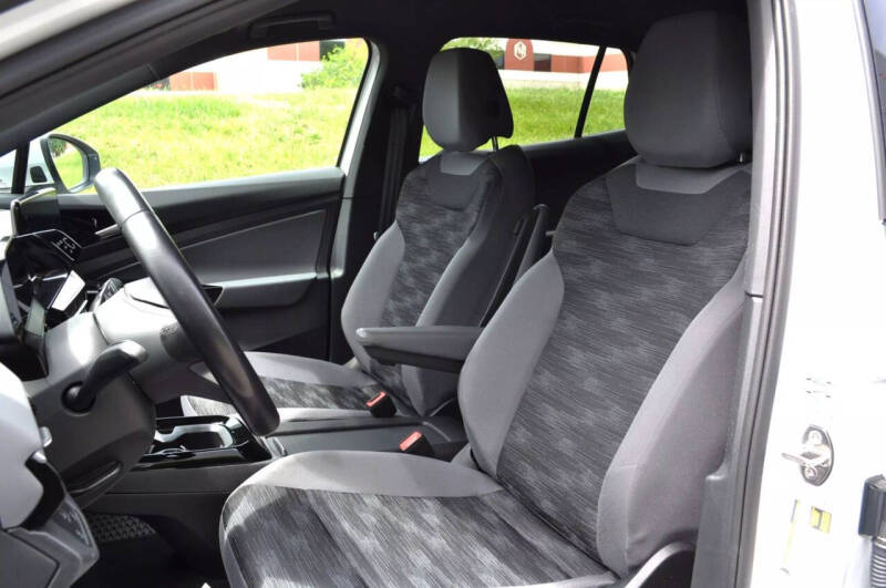 2021 Volkswagen ID.4 Pro