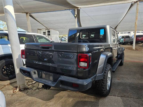 2023 Jeep Gladiator Sport S