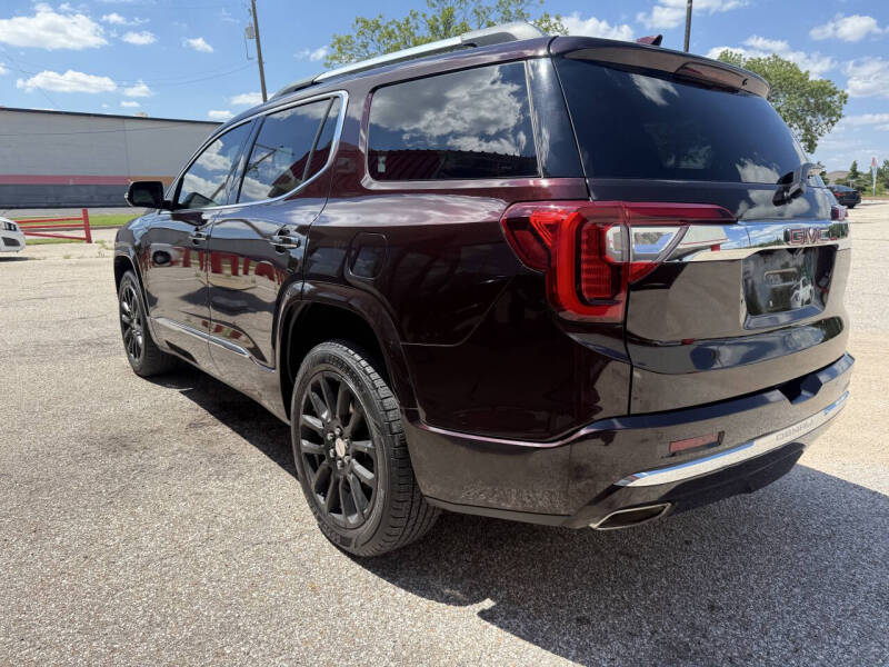 2020 GMC Acadia Denali
