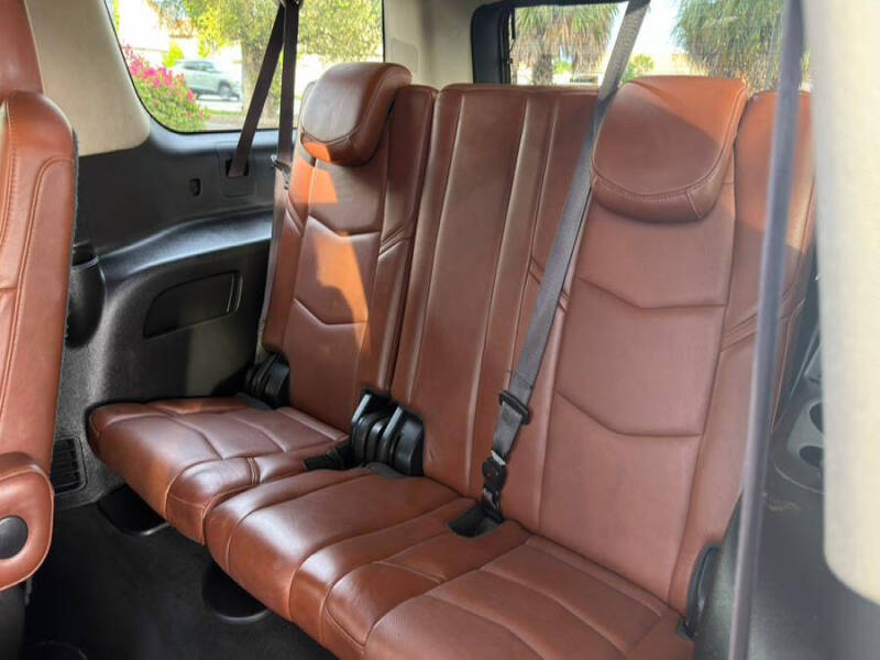 2017 Cadillac Escalade ESV Premium Luxury