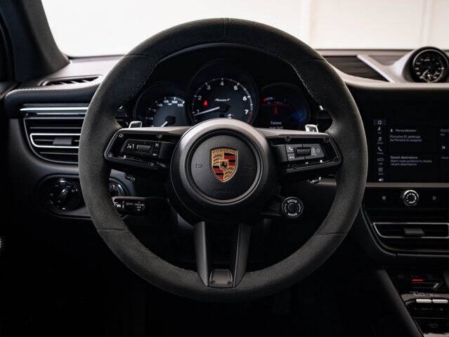 2026 Porsche Macan T