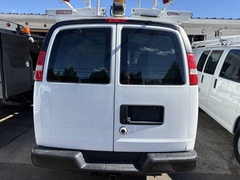2016 Chevrolet Express 2500